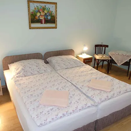 In - Balaton 35627 Apartament